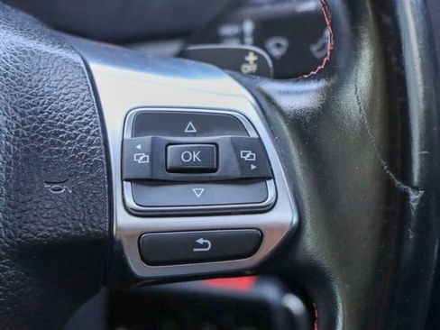 Used 2014 Volkswagen Jetta GLI Autobahn image 29