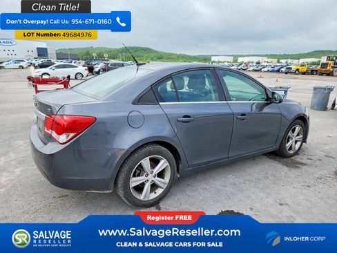 Used 2013 Chevrolet Cruze LT image 4