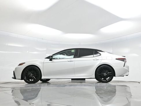 Used 2022 Toyota Camry XSE w/ Navigation Package image 76