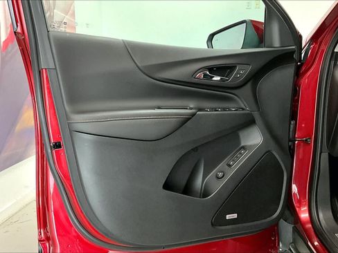 Used 2022 Chevrolet Equinox Premier AWD/4WD image 26