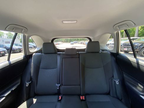 Used 2025 Toyota RAV4 XLE AWD/4WD image 27