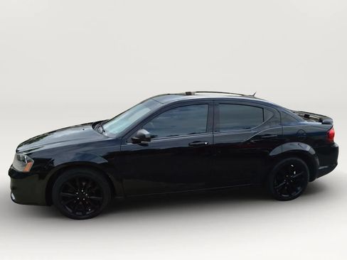 Used 2013 Dodge Avenger SE FWD image 5
