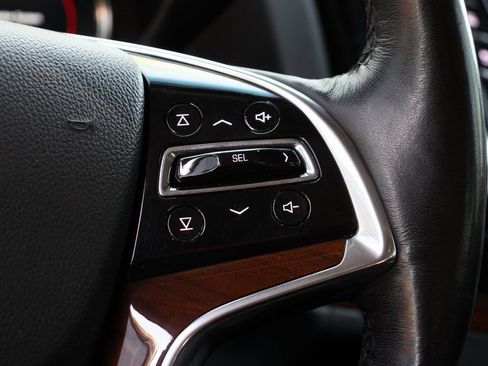 Used 2020 Cadillac Escalade ESV Luxury image 27