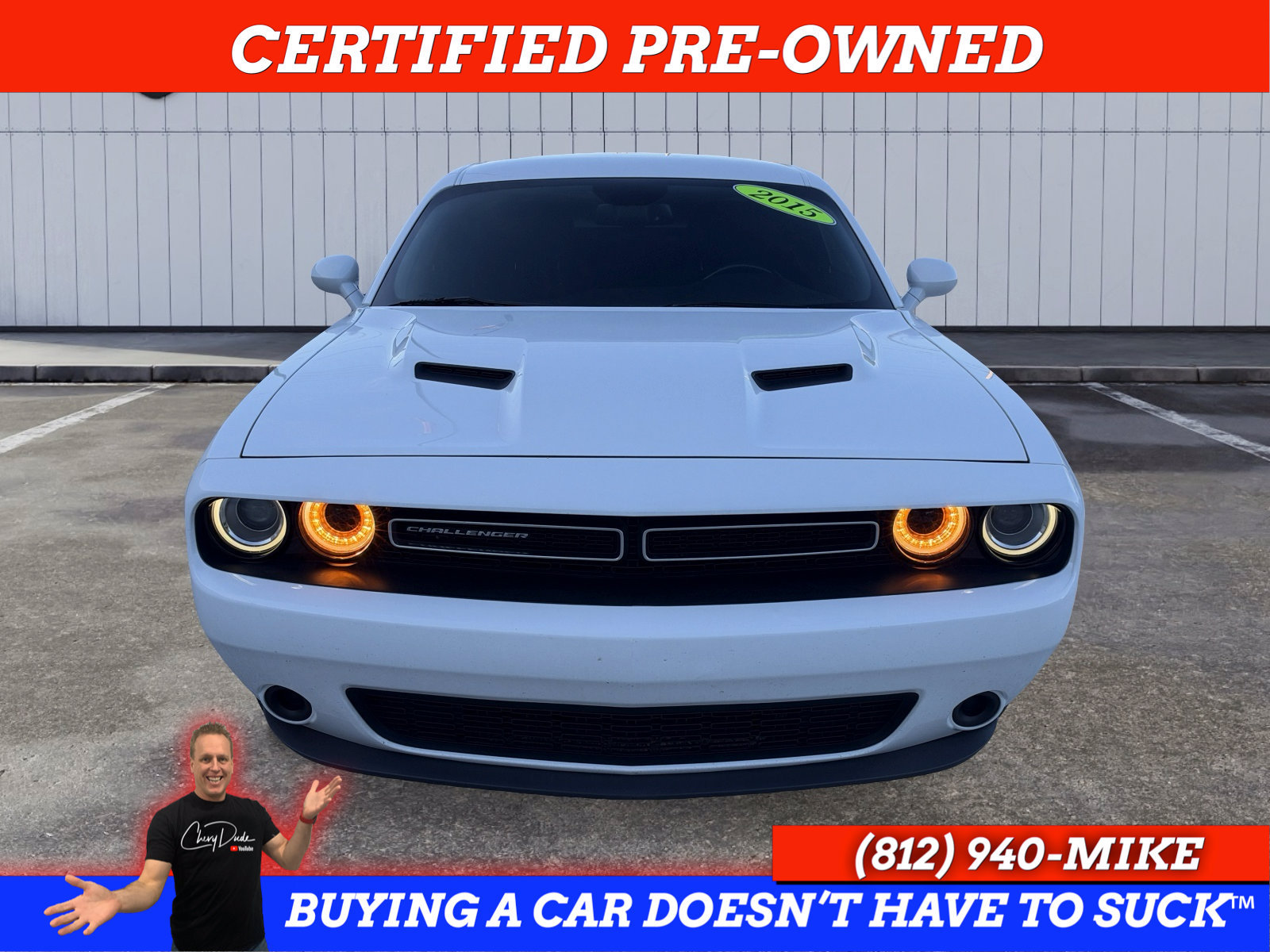 Used 2015 Dodge Challenger SXT w/ Driver Convenience Group RWD image 11