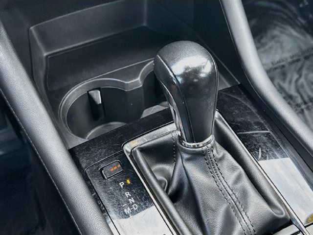 Used 2022 MAZDA MAZDA3 s AWD/4WD image 22