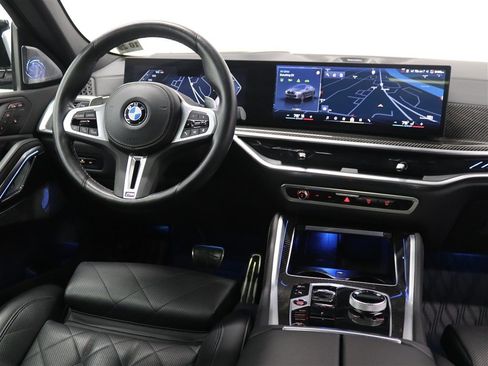 Used 2024 BMW X6 M60i AWD/4WD image 31