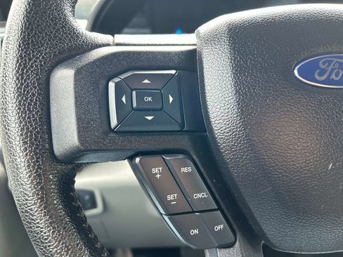 Used 2016 Ford F150 XLT w/ Equipment Group 302A Luxury AWD/4WD image 26