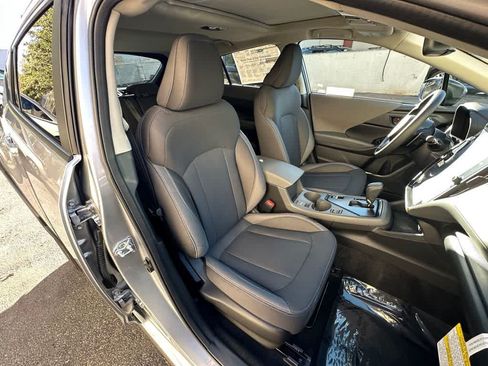 Used 2026 Subaru Crosstrek 2.5i Premium AWD/4WD image 15