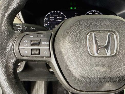 Used 2023 Honda HR-V LX image 14
