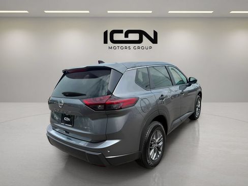 Used 2024 Nissan Rogue S AWD/4WD image 5