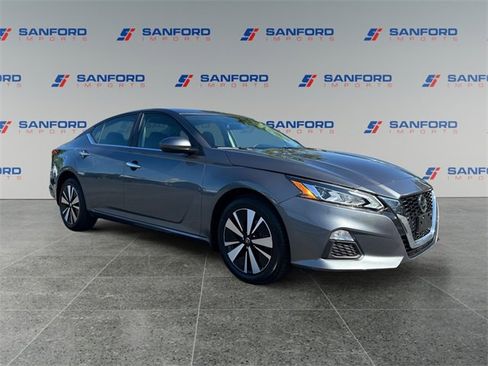 Used 2021 Nissan Altima 2.5 SV image 7