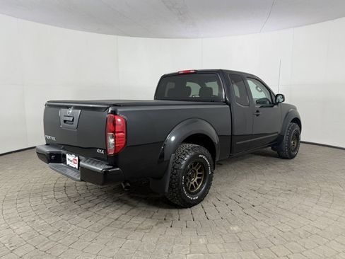 Used 2020 Nissan Frontier S image 9