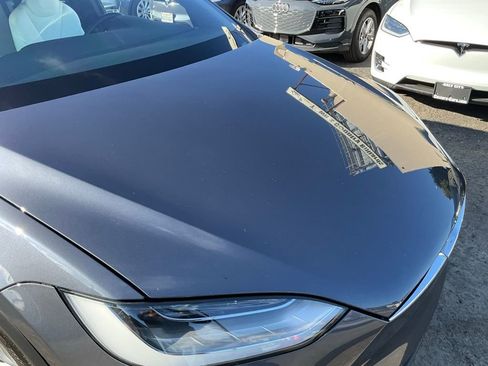 Used 2019 Tesla Model X Performance image 73