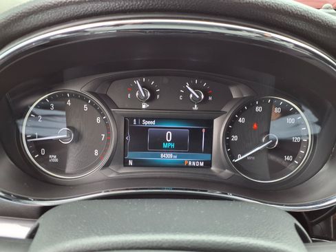 Used 2020 Buick Encore Preferred FWD image 15