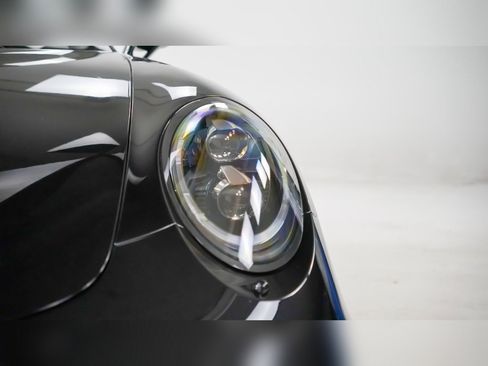 Certified 2016 Porsche 911 Carrera 4S image 7