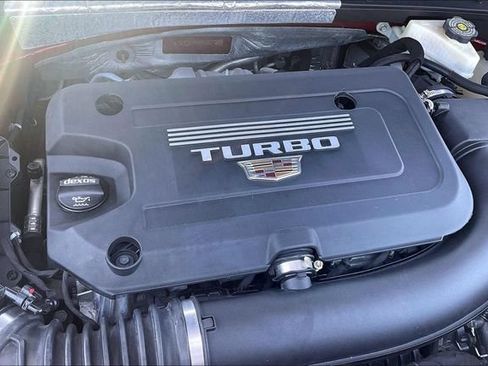 Used 2021 Cadillac XT4 Sport FWD image 33