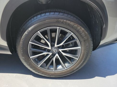 Used 2024 Lexus NX 250 FWD image 27