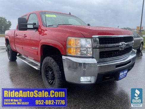 Used 2009 Chevrolet Silverado 2500 LTZ w/ Suspension Package, Off-Road AWD/4WD image 3