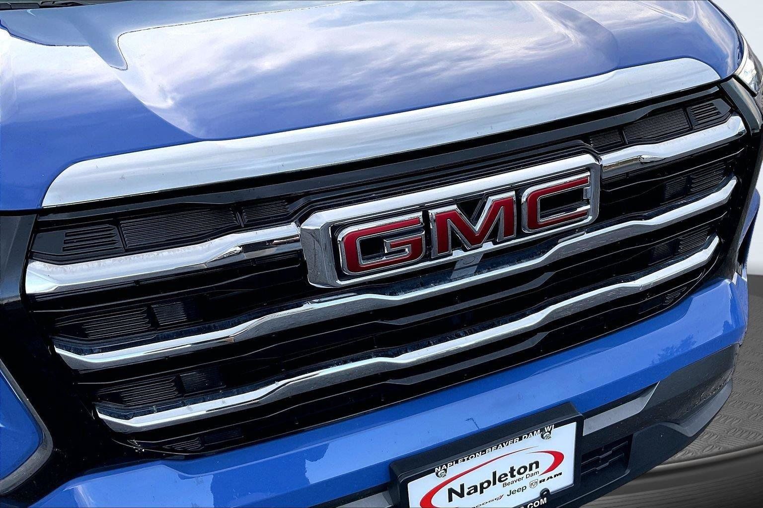Used 2026 GMC Terrain Elevation AWD/4WD image 27