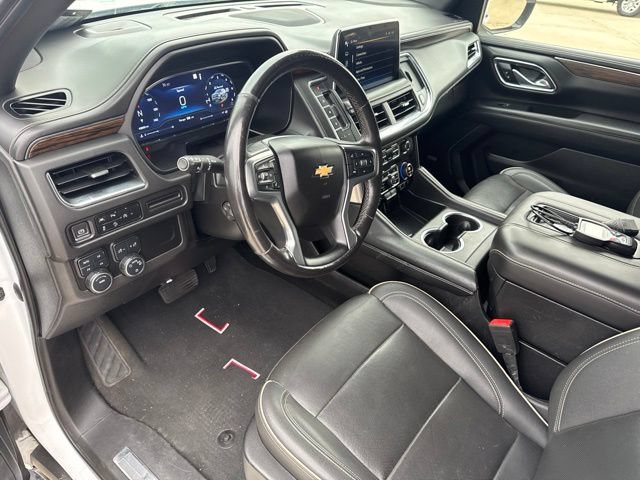 Used 2023 Chevrolet Suburban Premier AWD/4WD image 24