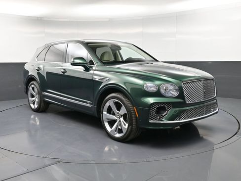 Used 2022 Bentley Bentayga AWD/4WD image 10