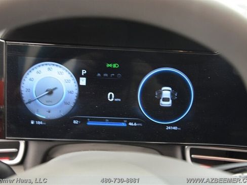 Used 2024 Hyundai Elantra SEL FWD image 29