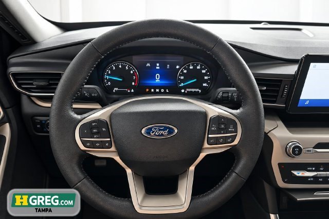 Used 2023 Ford Explorer XLT w/ Equipment Group 202A AWD/4WD image 13