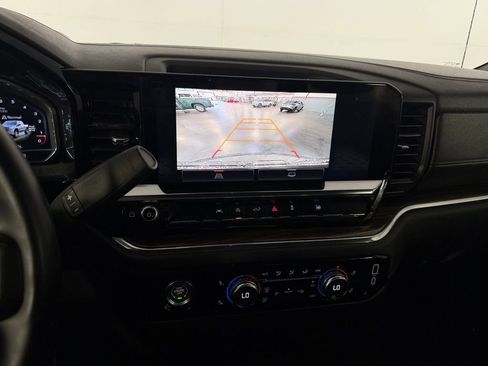 Used 2024 GMC Sierra 1500 Elevation image 14