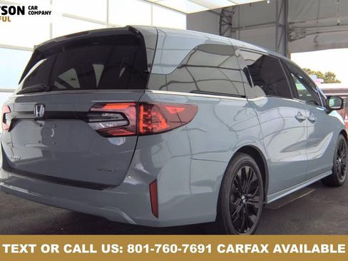 Used 2025 Honda Odyssey Sport-L image 8