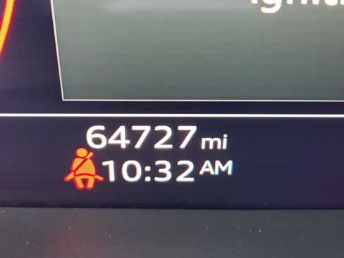 Used 2023 Audi Q8 Premium Plus image 21