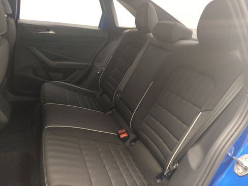 Used 2024 Volkswagen Jetta Sport image 18