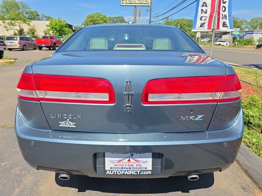 Used 2012 Lincoln MKZ FWD image 5