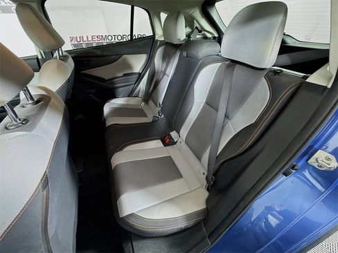 Used 2020 Subaru Crosstrek 2.0i Premium w/ Moonroof Package 2 image 24