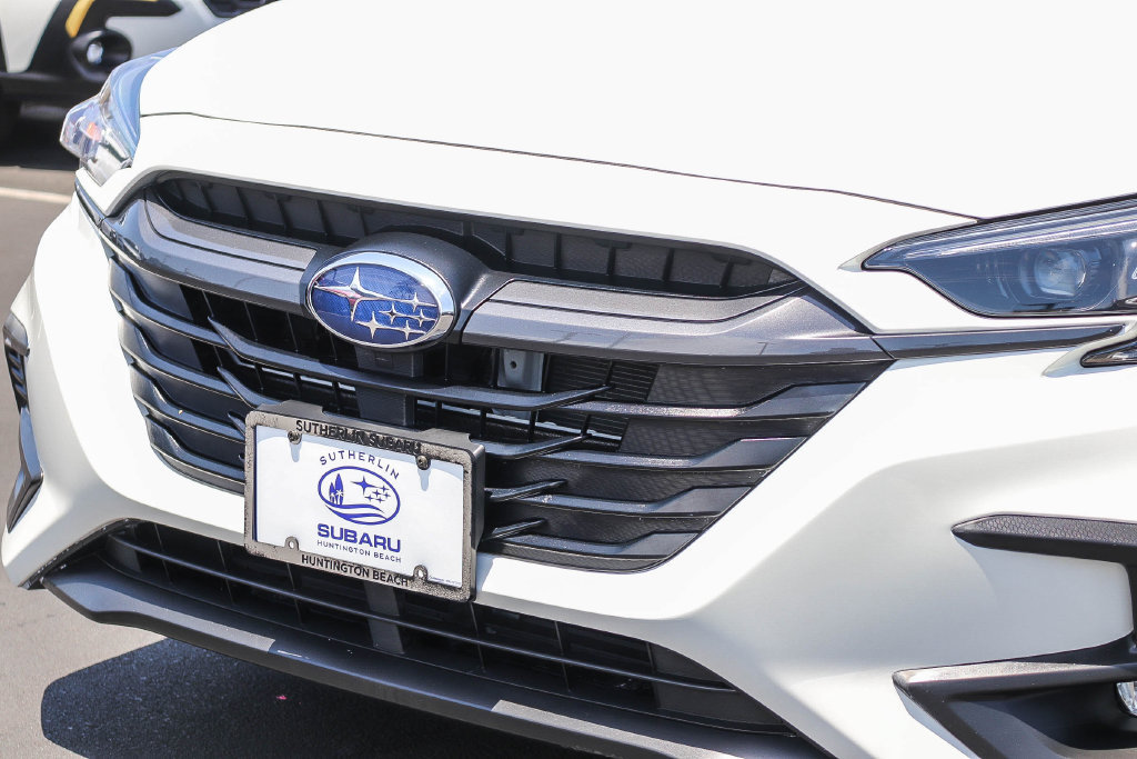 Used 2025 Subaru Legacy Limited AWD/4WD image 11