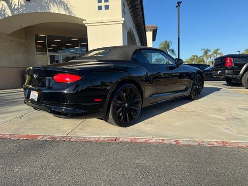 Used 2022 Bentley Continental GT Speed image 4
