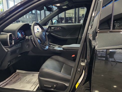 Used 2026 Lexus IS 350 F Sport w/ Accessory Package Z1 RWD image 20