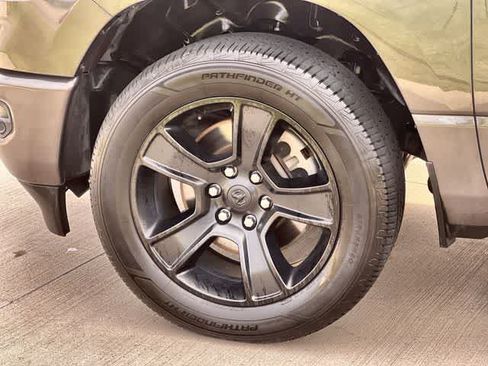Used 2021 RAM 1500 Lone Star RWD image 9