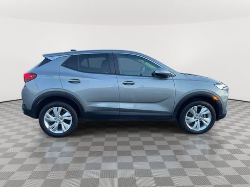 Used 2024 Buick Encore GX Preferred AWD/4WD image 2