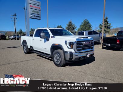 Used 2024 GMC Sierra 3500 SLE w/ SLE Convenience Package