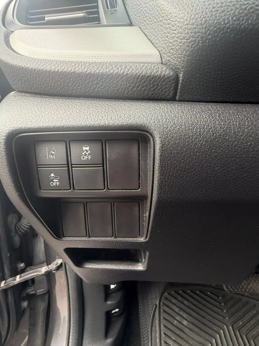 Used 2021 Honda CR-V LX image 14