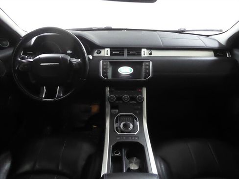 Used 2016 Land Rover Range Rover Evoque SE image 9