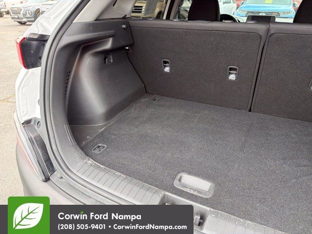 Used 2022 Hyundai Kona SE AWD/4WD image 30