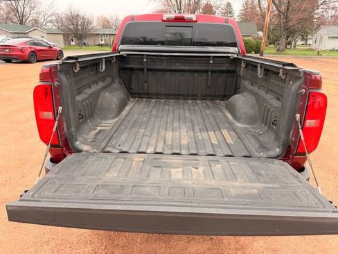 Used 2017 Chevrolet Colorado Z71 image 5