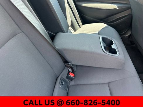 Used 2025 Toyota Corolla LE FWD image 9