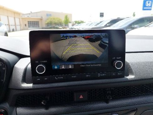 Used 2023 Honda CR-V LX image 17