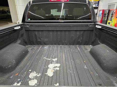 Used 2018 Toyota Tundra SR5 w/ SR5 Upgrade Package image 6