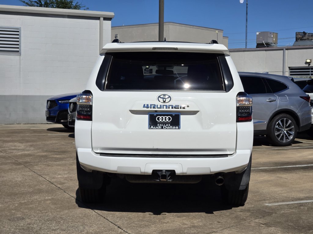 Used 2019 Toyota 4Runner SR5 Premium RWD image 9