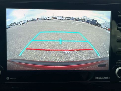 Used 2022 Toyota Corolla LE image 29