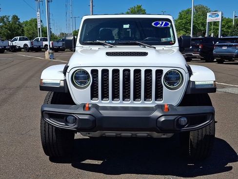 Used 2021 Jeep Gladiator Mojave AWD/4WD image 2