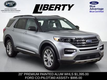 Certified 2022 Ford Explorer XLT w/ Equipment Group 202A